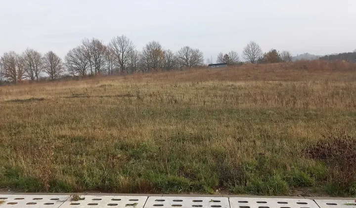 Działka budowlana Strzelino