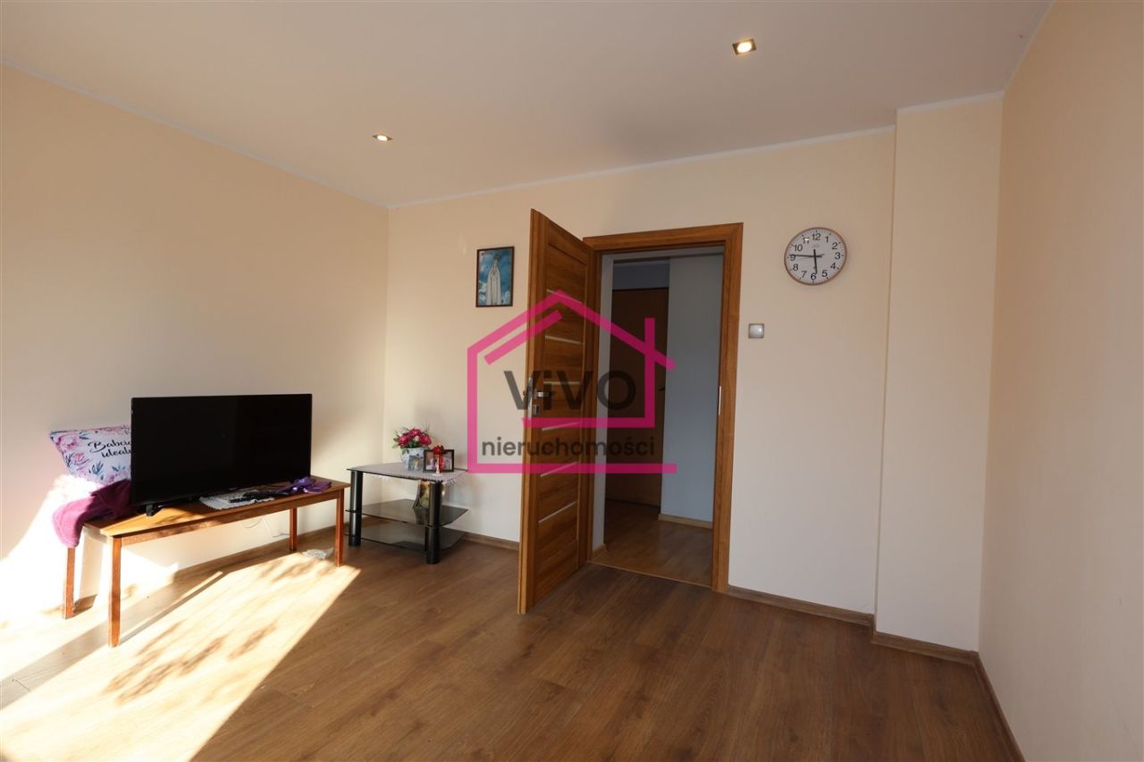 dom wolnostojący, 6 pokoi Golasowice. Zdjęcie 17