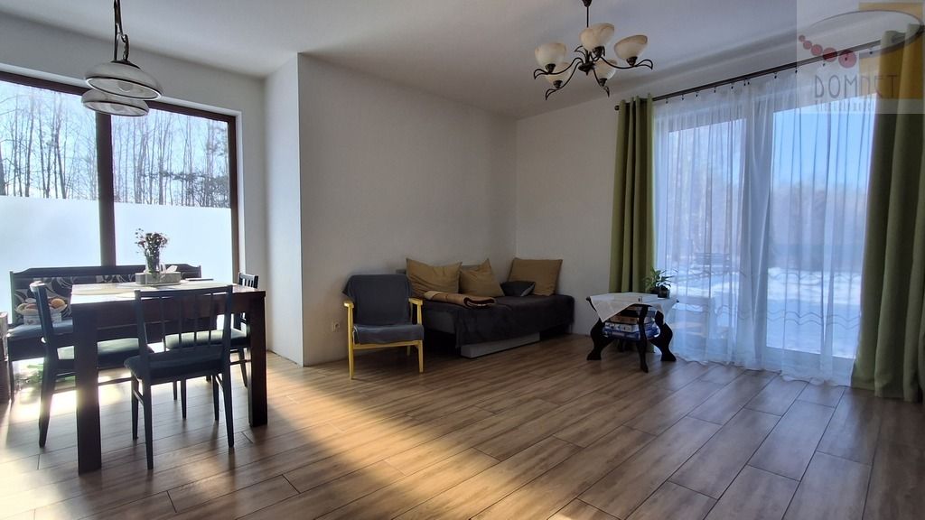 dom wolnostojący, 5 pokoi Jaktorów-Kolonia. Zdjęcie 2