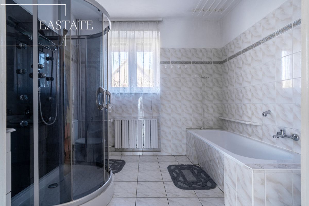 dom wolnostojący, 11 pokoi Rumia, ul. Oliwska. Zdjęcie 9