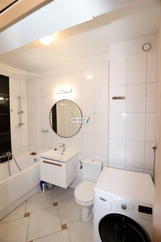 Mieszkanie 3-pokojowe Kraków Dębniki, ul. Lubostroń. Zdjęcie 13