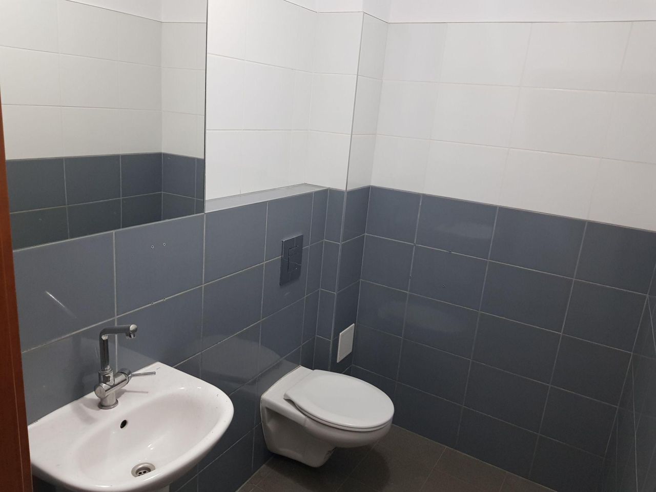 Hala/magazyn Karpicko, ul. Podgórna. Zdjęcie 4