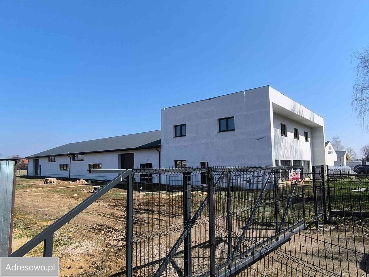 Hala/magazyn Białobrzegi. Zdjęcie 2