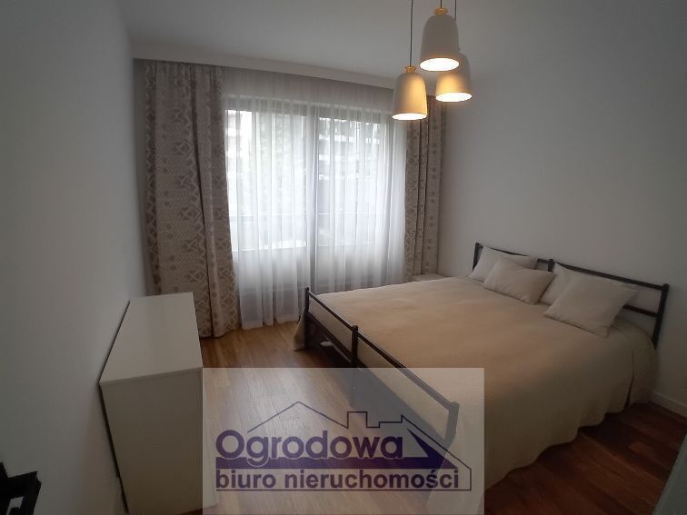 Mieszkanie 3-pokojowe Warszawa Wola, ul. Grzybowska. Zdjęcie 4