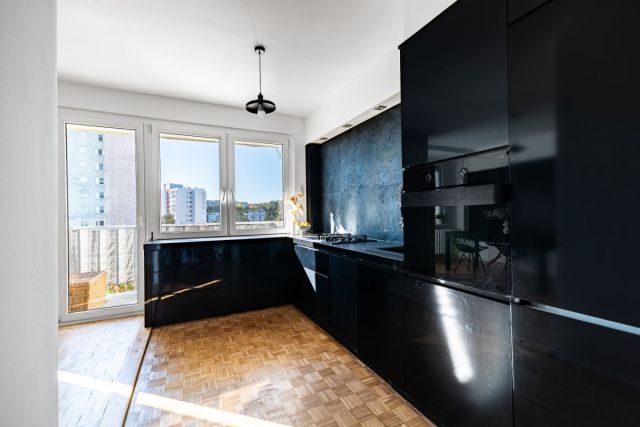 Mieszkanie 3-pokojowe Gdynia Karwiny, ul. Kornela Makuszyńskiego. Zdjęcie 5