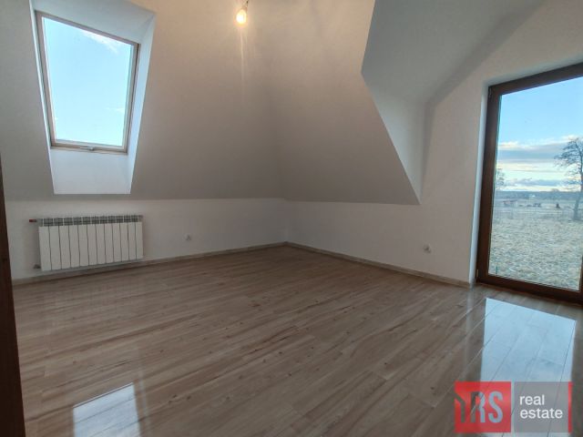 dom wolnostojący, 5 pokoi Budy Słodkowskie. Zdjęcie 12