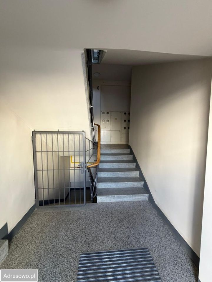 Mieszkanie 2-pokojowe Warszawa Mokotów, ul. Iwicka. Zdjęcie 2