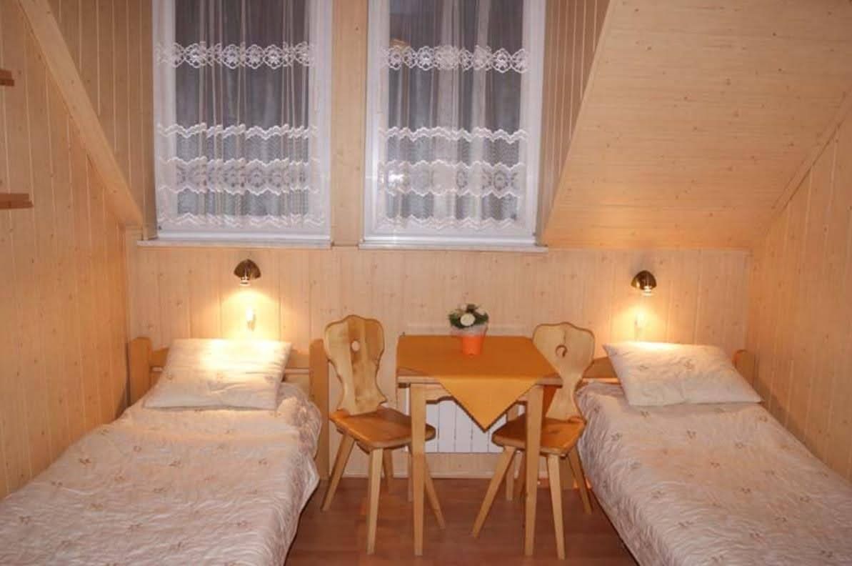 Hotel/pensjonat Korbielów, ul. Beskidzka. Zdjęcie 10