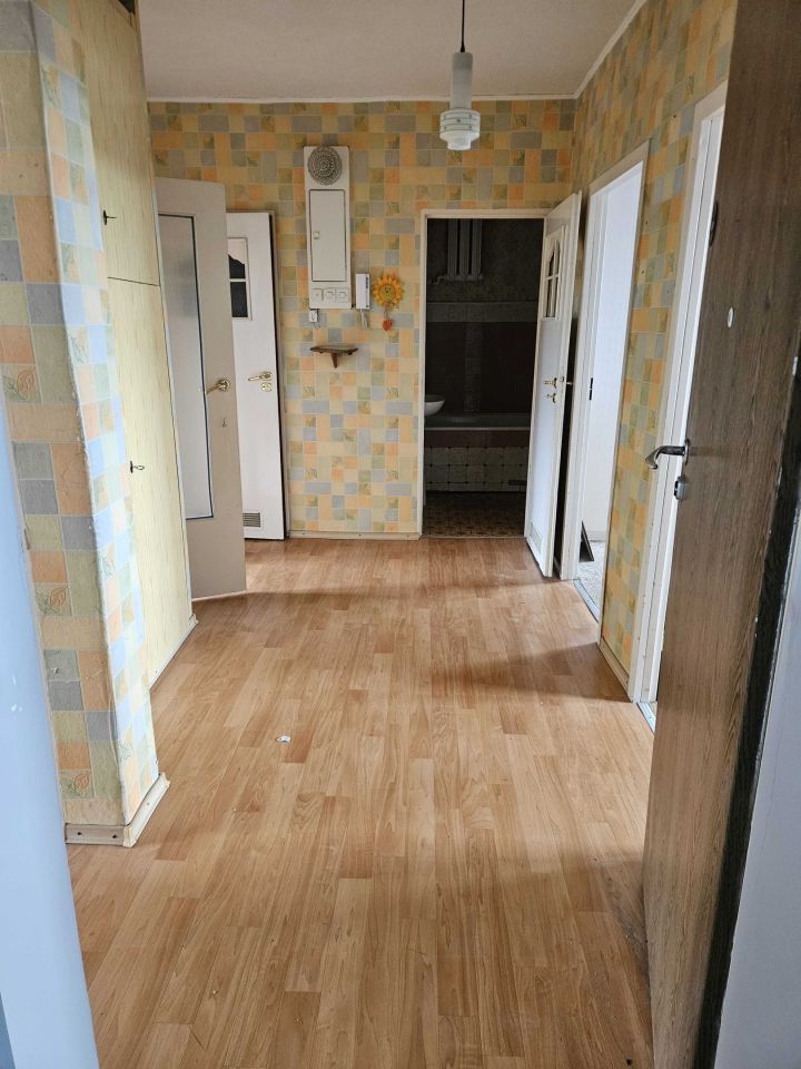 Mieszkanie 3-pokojowe Radzionków. Zdjęcie 2