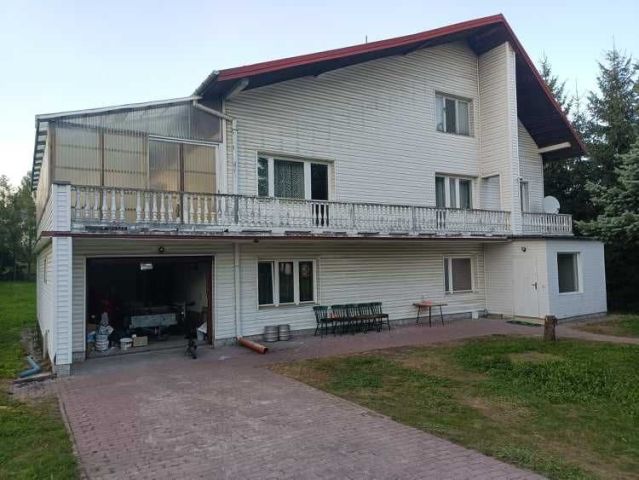 dom wolnostojący, 8 pokoi Małogoszcz. Zdjęcie 1