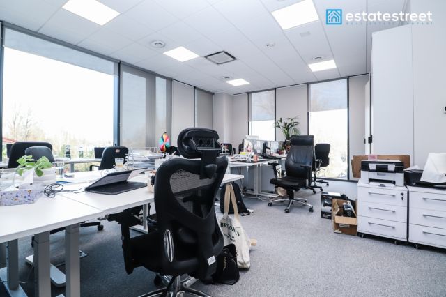 Biuro Kraków Łagiewniki-Borek Fałęcki, ul. Józefa Marcika. Zdjęcie 10