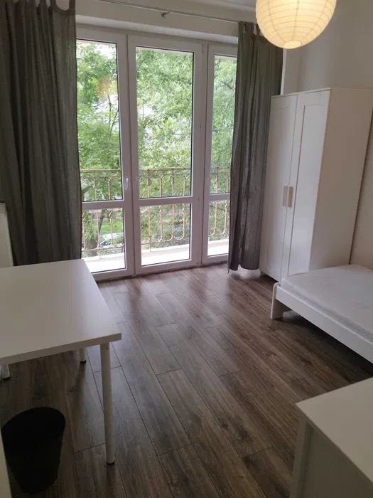 Mieszkanie 3-pokojowe Warszawa Śródmieście. Zdjęcie 3