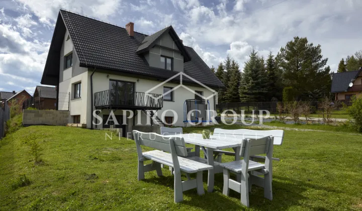 dom wolnostojący, 8 pokoi Zubrzyca Dolna