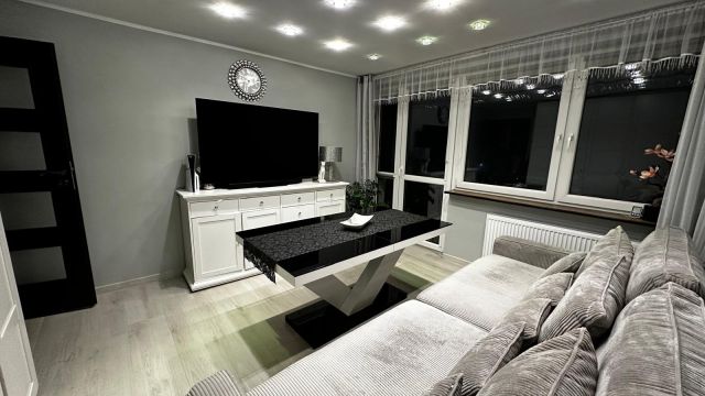 Mieszkanie 3-pokojowe Świnoujście Centrum, ul. Jana Matejki 1c. Zdjęcie 1