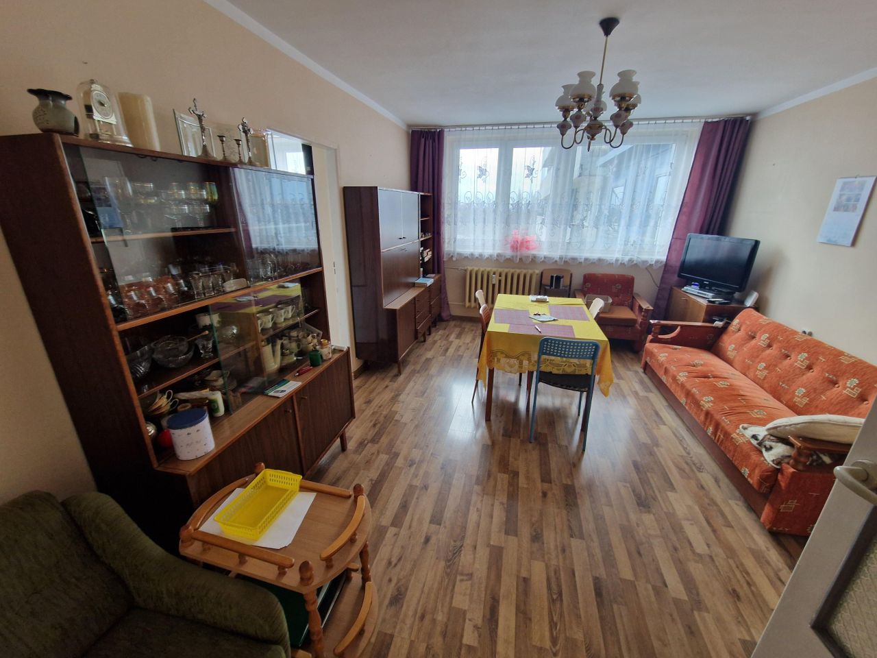 Mieszkanie 4-pokojowe Katowice os. Tysiąclecia, ul. Piastów. Zdjęcie 3