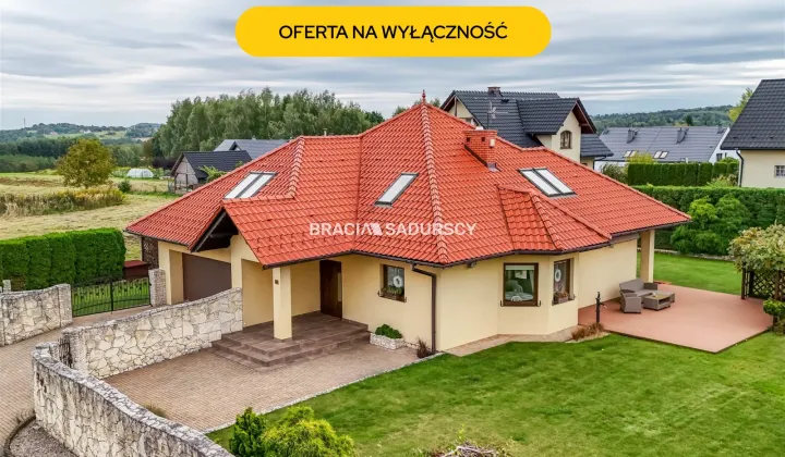 dom wolnostojący, 6 pokoi Sułków