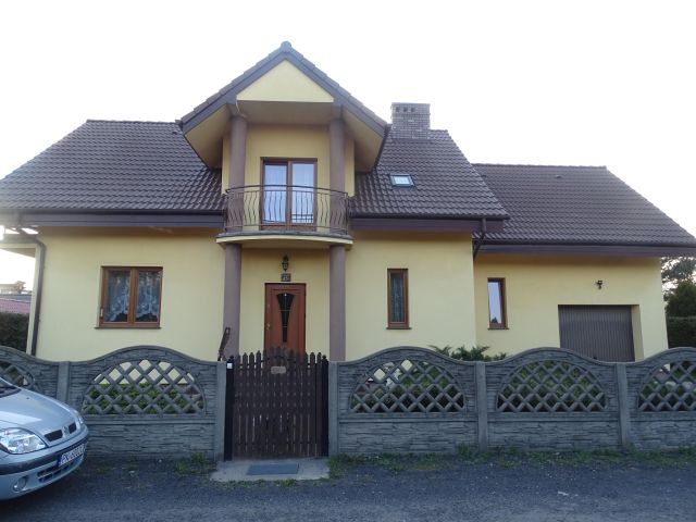 dom wolnostojący, 5 pokoi Kalisz Szczypiorno. Zdjęcie 1