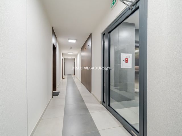 Mieszkanie 4-pokojowe Kraków Mistrzejowice, os. Bohaterów Września. Zdjęcie 27