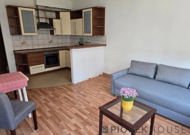Mieszkanie 2-pokojowe Warszawa Ursynów, ul. Stefana Dembego. Zdjęcie 2