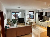 Mieszkanie 3-pokojowe Lubin. Zdjęcie 1