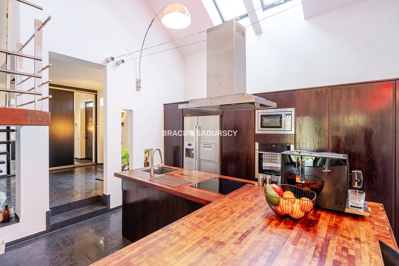 dom, 4 pokoje Lusina, ul. Spacerowa. Zdjęcie 13