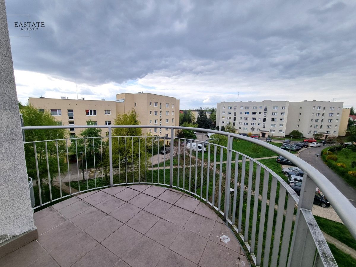Mieszkanie 3-pokojowe Warszawa Bemowo, ul. Rodła. Zdjęcie 4