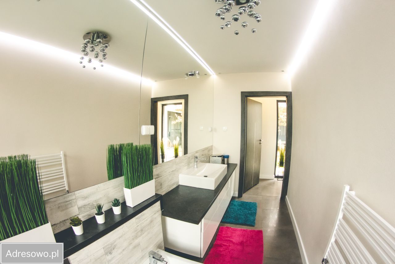 dom wolnostojący, 5 pokoi Głębinów. Zdjęcie 9