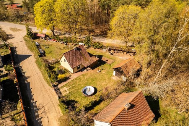 dom wolnostojący, 4 pokoje Pluski, ul. Dębowa. Zdjęcie 17