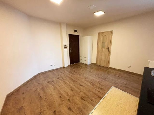 Mieszkanie 1-pokojowe Katowice Śródmieście, ul. Staromiejska. Zdjęcie 1