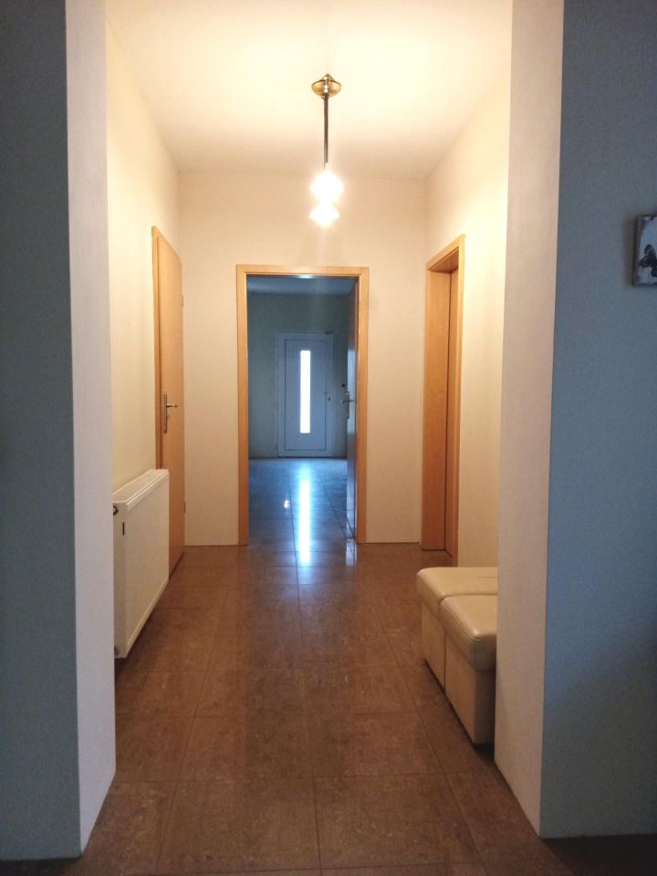 dom wolnostojący, 8 pokoi Adamów-Parcel. Zdjęcie 24