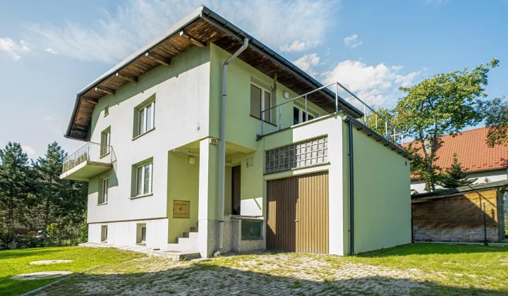 dom wolnostojący, 5 pokoi Kraków Łagiewniki, ul. Aleksandra Fredry