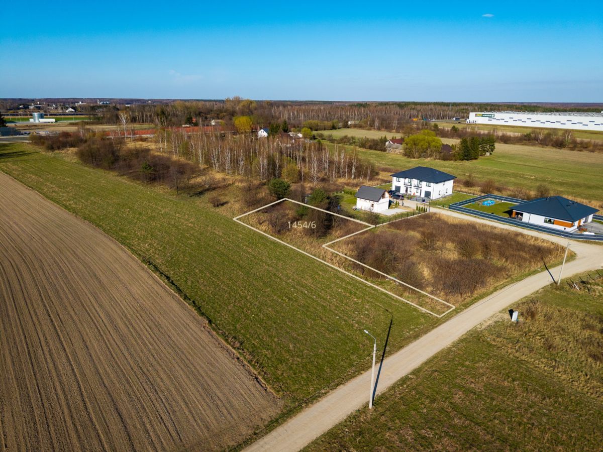 Działka inwestycyjna Mszczonów, ul. Czereśniowa. Zdjęcie 1