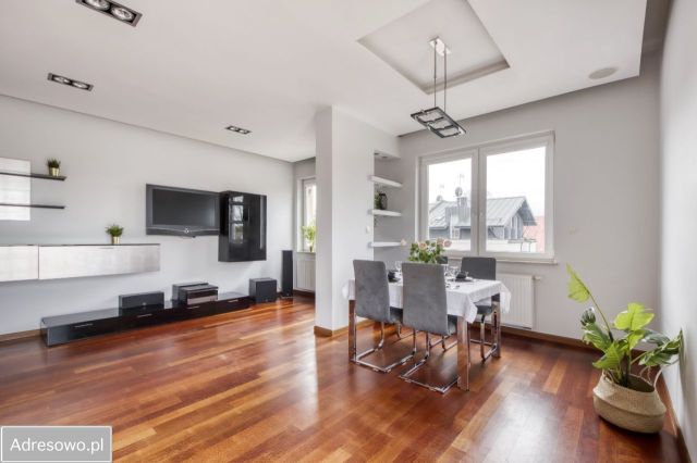 Mieszkanie 3-pokojowe Warszawa Marysin Wawerski, ul. Bychowska. Zdjęcie 1