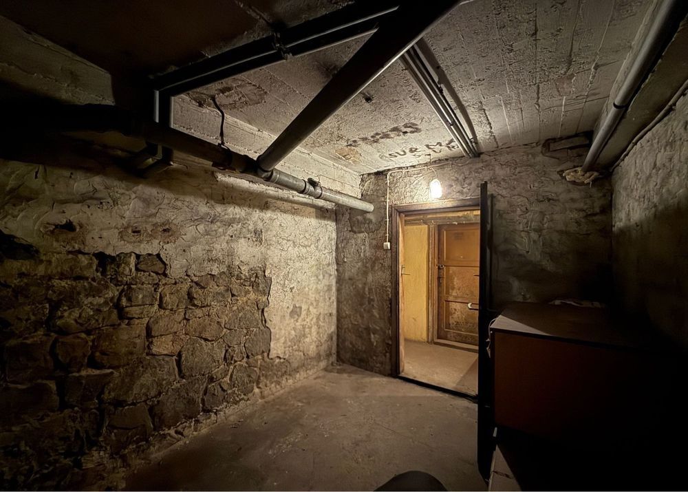 Hala/magazyn Katowice Śródmieście, ul. 1 Maja