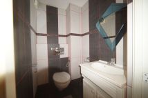 Mieszkanie 3-pokojowe Jelenia Góra. Zdjęcie 4