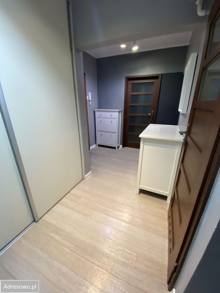 Mieszkanie 3-pokojowe Piekary Śląskie Centrum. Zdjęcie 7