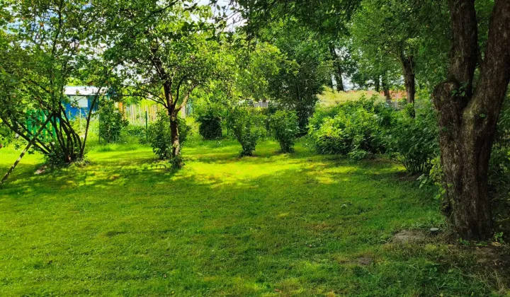 Działka rod Rzeszów Miłocin, ul. Laurowa