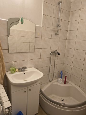 dom wolnostojący, 2 pokoje Stary Garbów. Zdjęcie 16