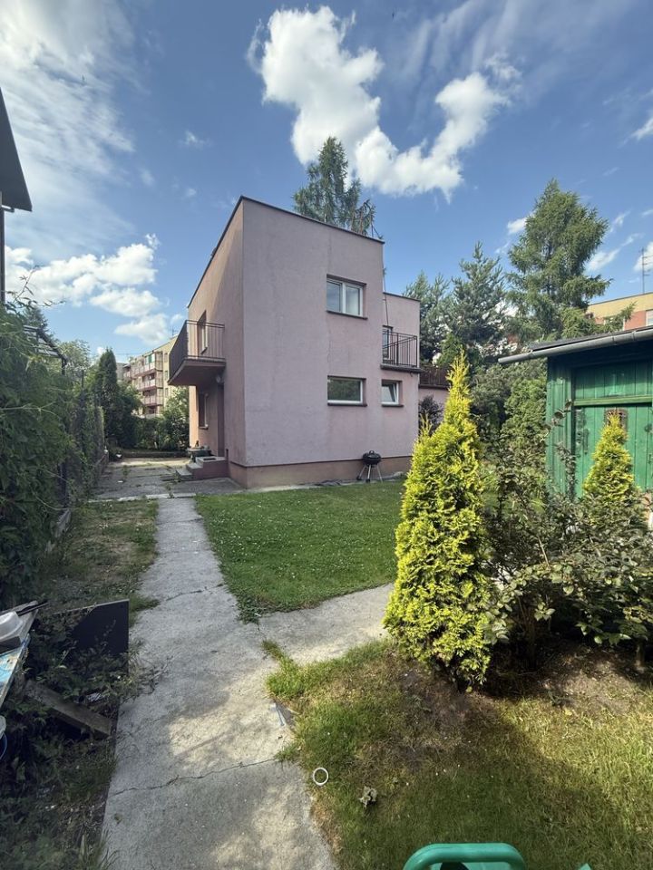 dom wolnostojący Kraków, ul. Wiktora Heltmana. Zdjęcie 2