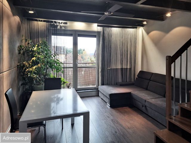 Mieszkanie 2-pokojowe Warszawa Wawer, ul. Wał Miedzeszyński. Zdjęcie 1