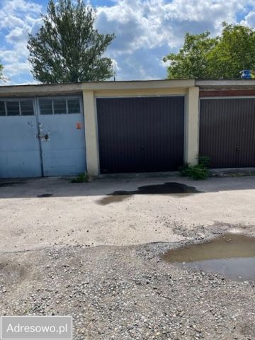 Garaż/miejsce parkingowe Kraków Olsza, ul. Stanisława ze Skalbmierza. Zdjęcie 1