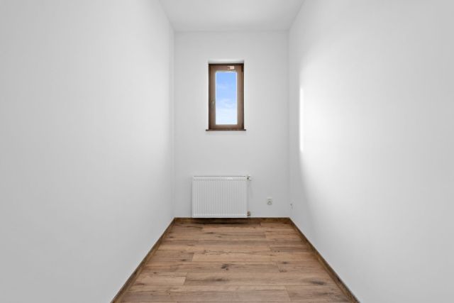 Lokal Jelcz-Laskowice, ul. Oleśnicka. Zdjęcie 6