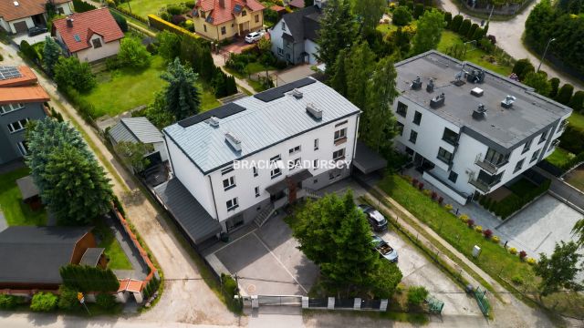 bliźniak, 6 pokoi Kraków Bieżanów, ul. Potrzask. Zdjęcie 3