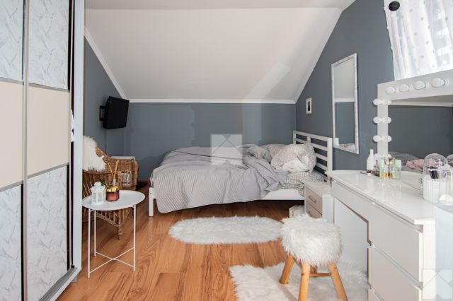 dom wolnostojący, 5 pokoi Skolin. Zdjęcie 7