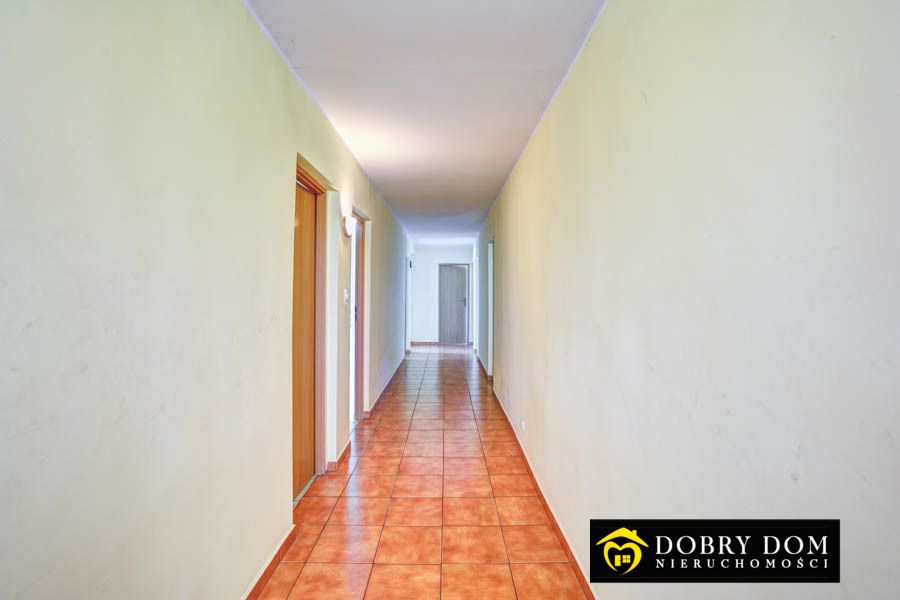 dom wolnostojący, 11 pokoi Kaniuki. Zdjęcie 29