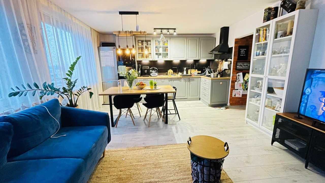 Mieszkanie 4-pokojowe Jaworzno. Zdjęcie 4