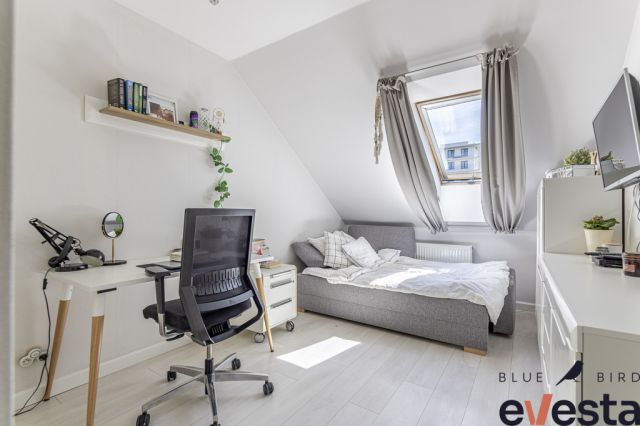 dom szeregowy, 4 pokoje Wrocław, ul. Białodrzewna. Zdjęcie 9