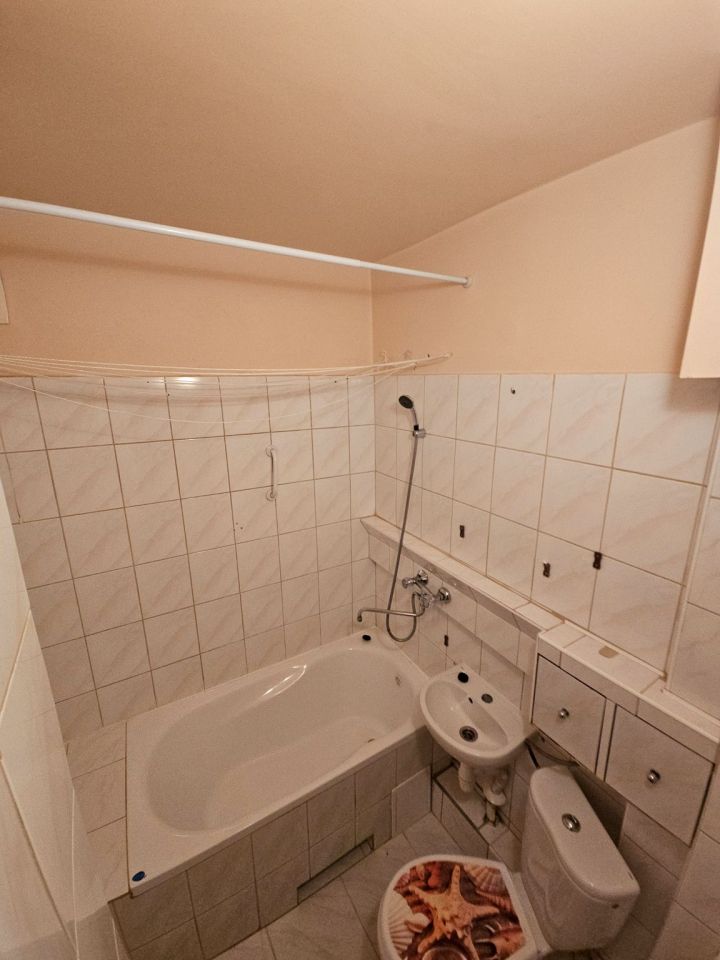 Mieszkanie 4-pokojowe Nowa Ruda Słupiec, os. Wojska Polskiego. Zdjęcie 14