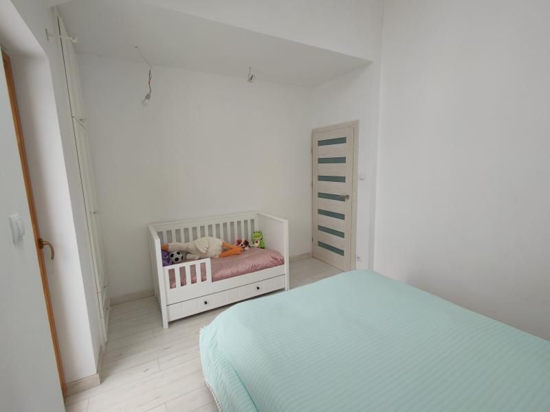 dom szeregowy, 4 pokoje Szczęsne, ul. Orla. Zdjęcie 25