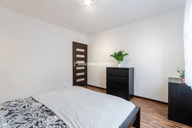 Mieszkanie 3-pokojowe Kraków Dębniki, ul. Pychowicka. Zdjęcie 14